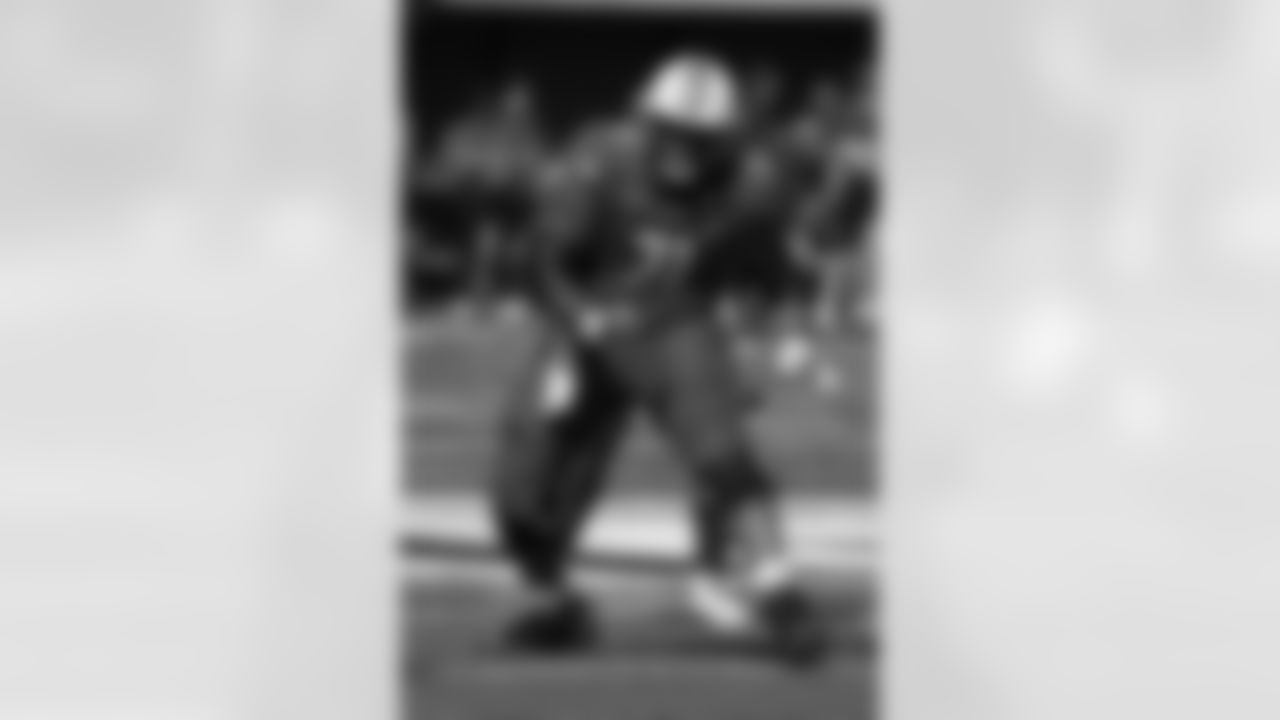 Jonah Savaiinaea, OL, Arizona