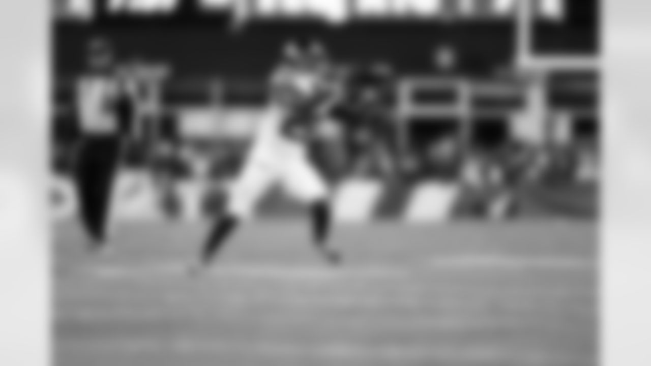 RB Devin Singletary (26)