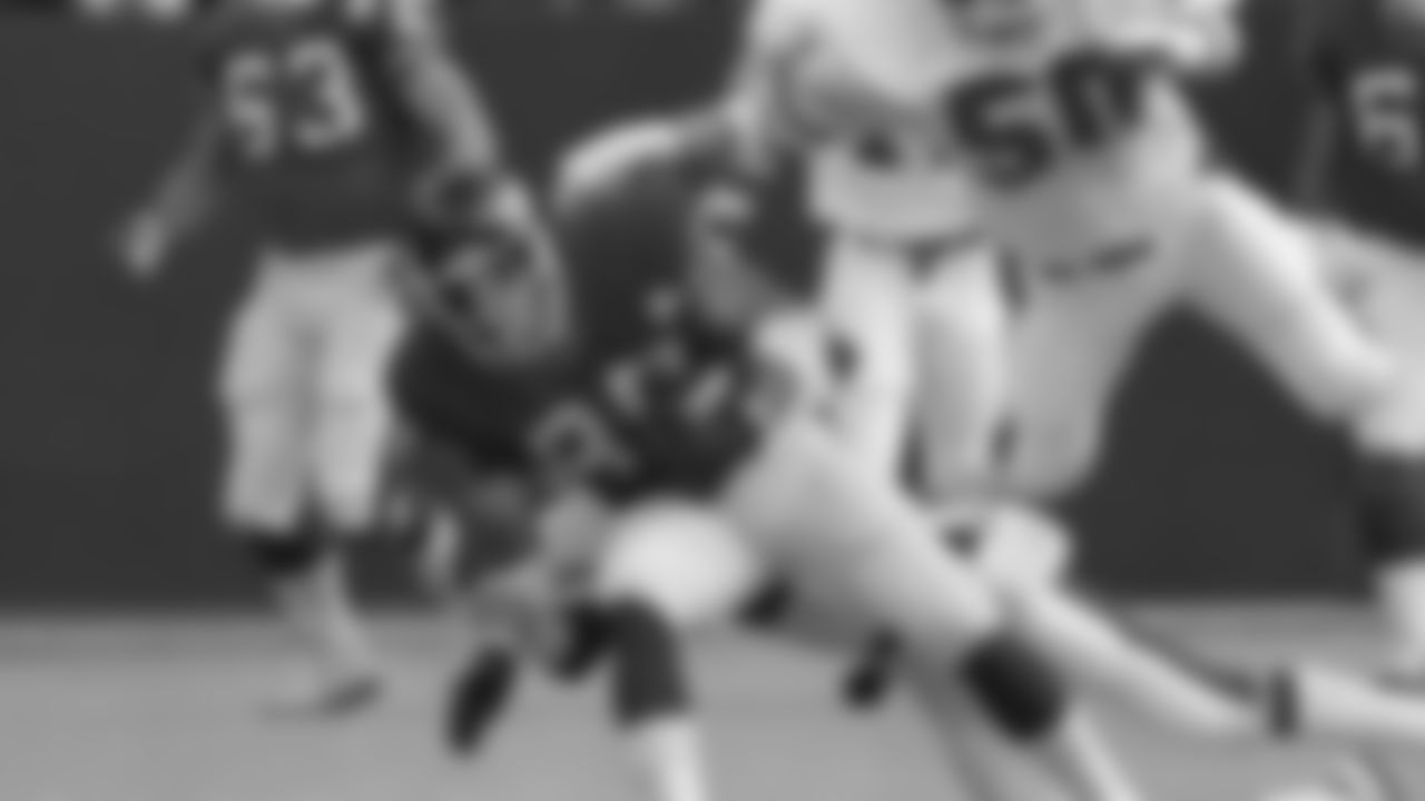 Mark Bavaro (1986) – 1,001 receiving yards