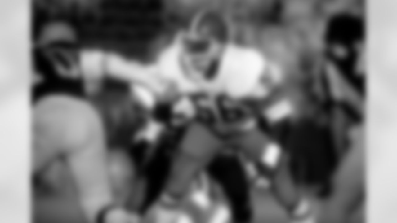 LB Chip Banks - Cleveland Browns (1982)