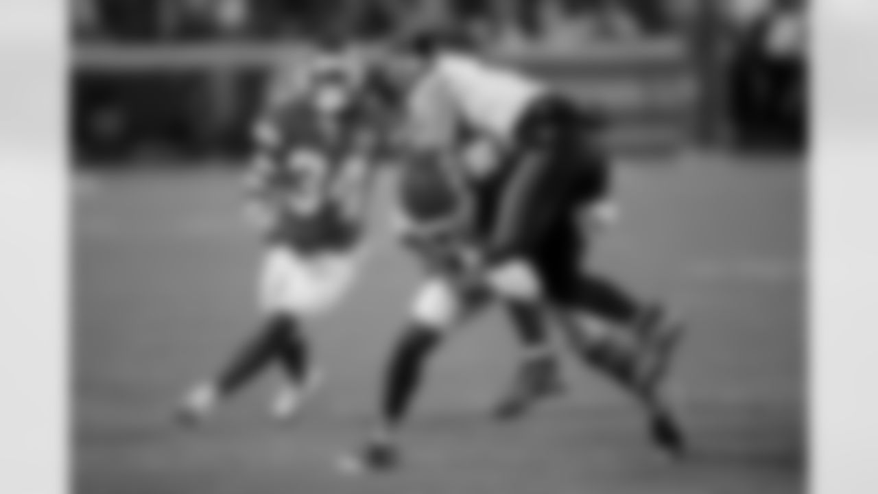 No. 28 Jaylen Watson, CB