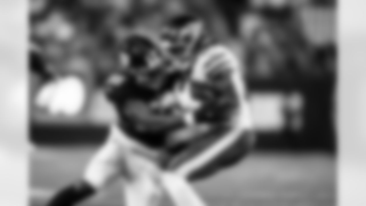 ILB Bobby Okereke (58)