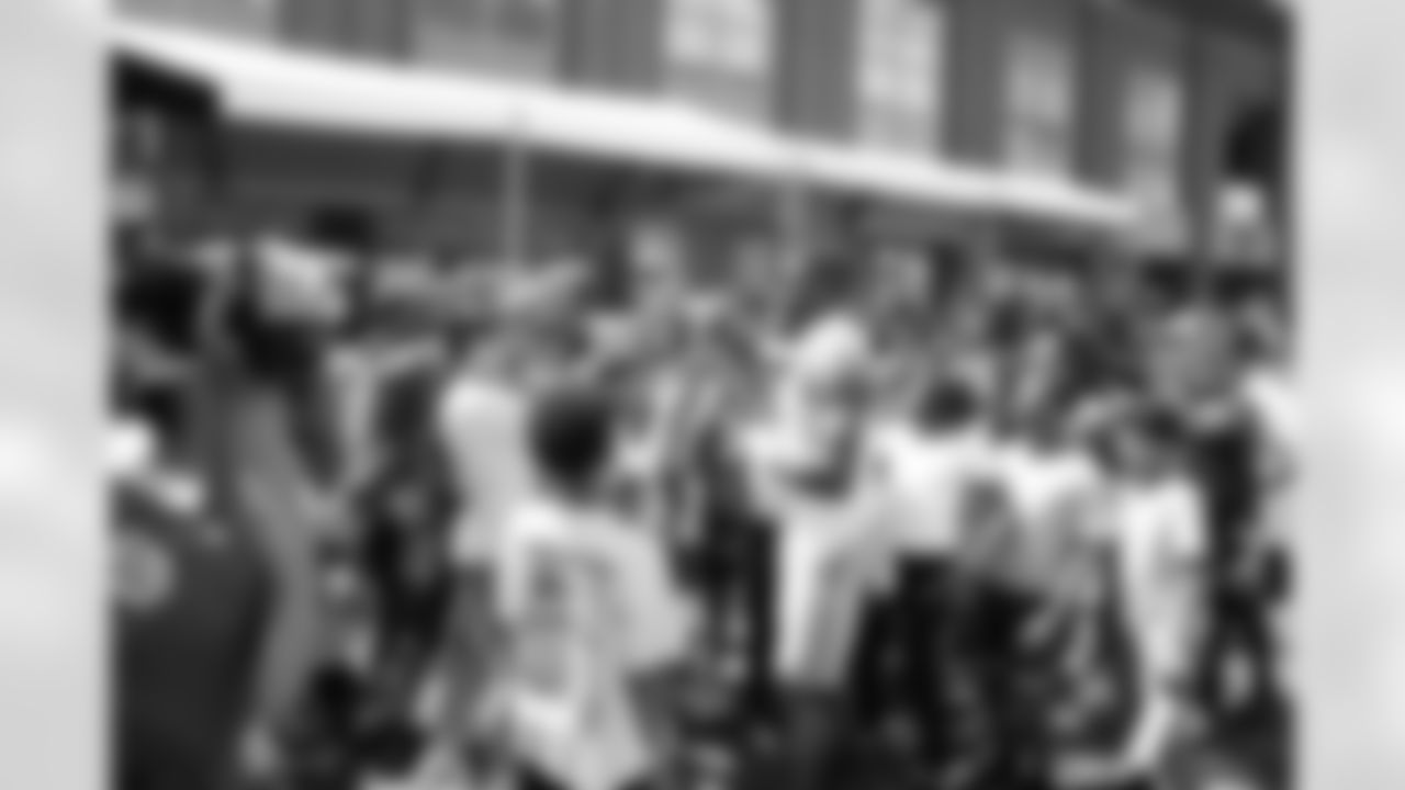 ILB Bobby Okereke (58)