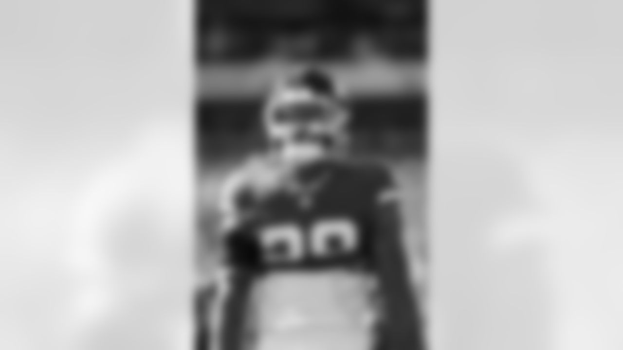 CB Cor'Dale Flott (28)