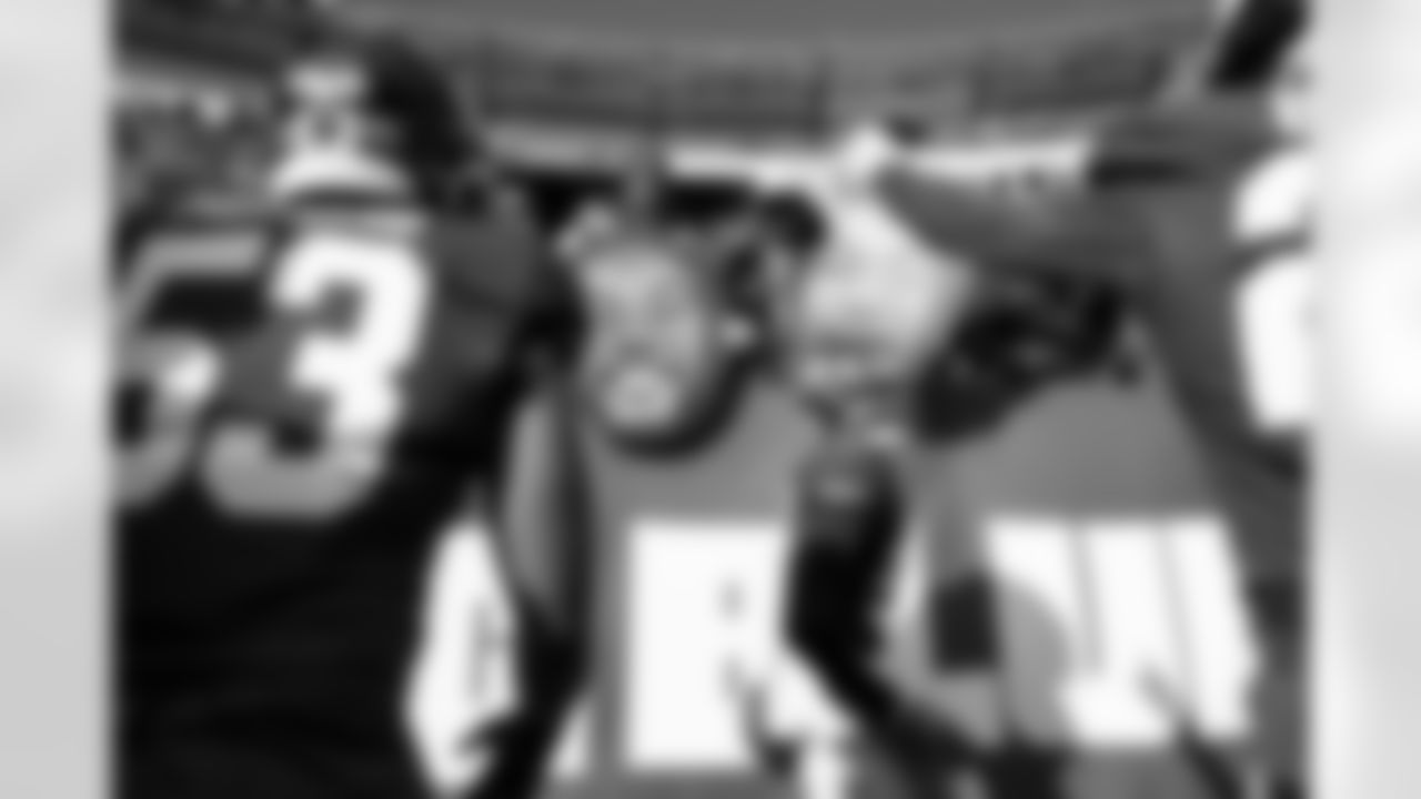 ILB Bobby Okereke (58)