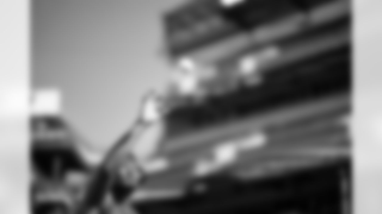 BA_33028