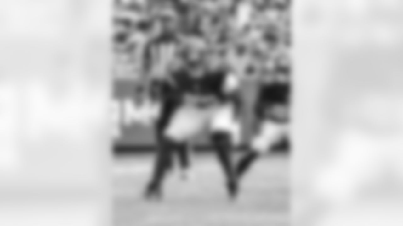 OL Joshua Ezeudu (Unrestricted Free Agent)