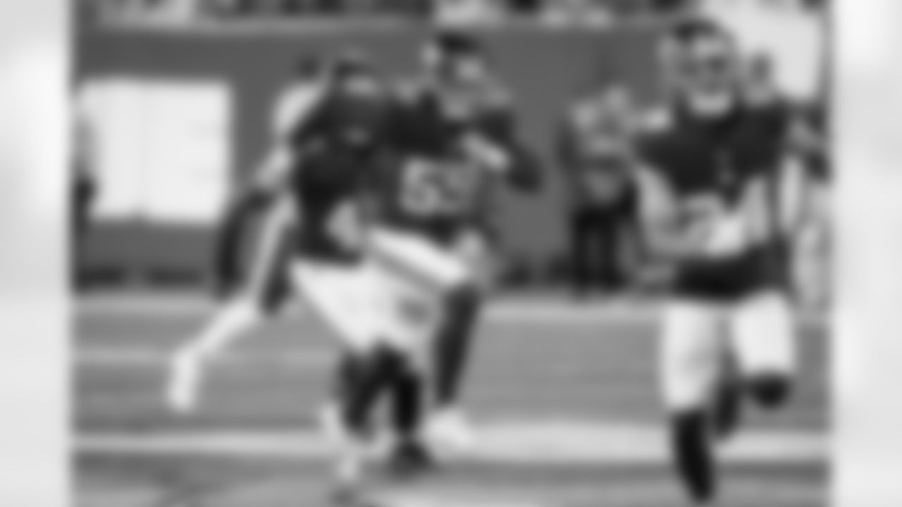 LS Casey Kreiter (59)