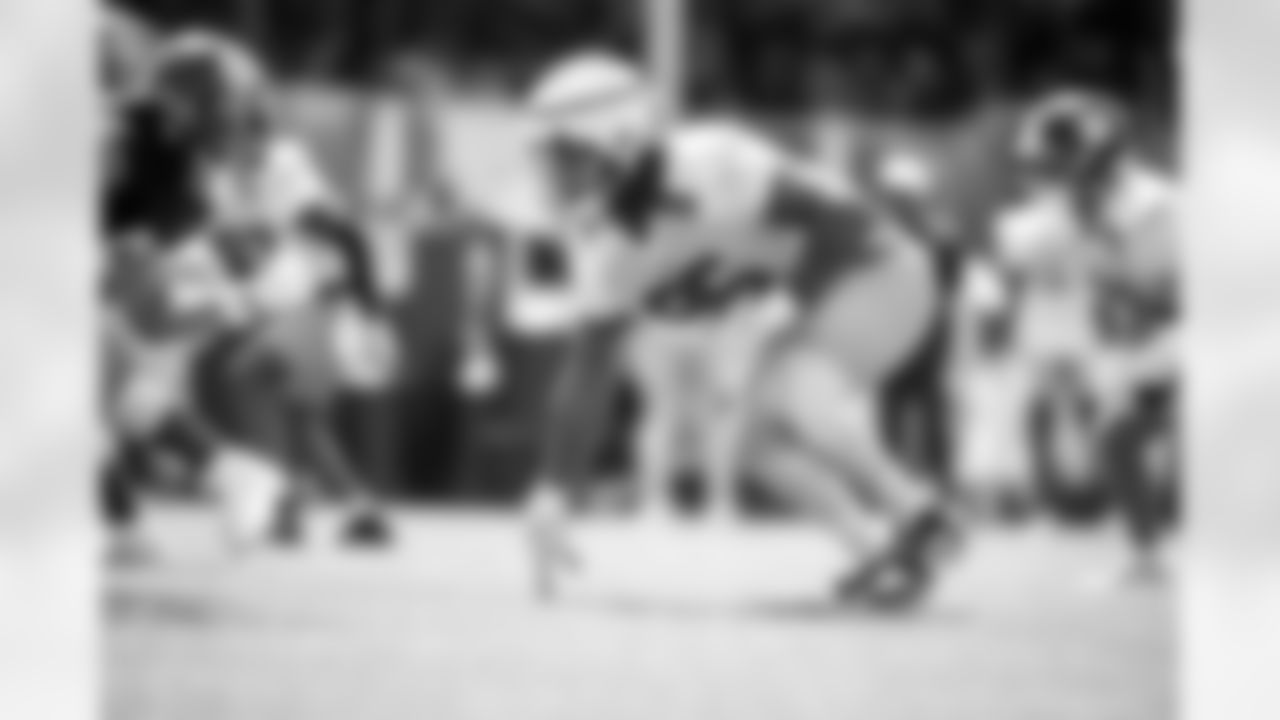 DT Roy Robertson-Harris (95)