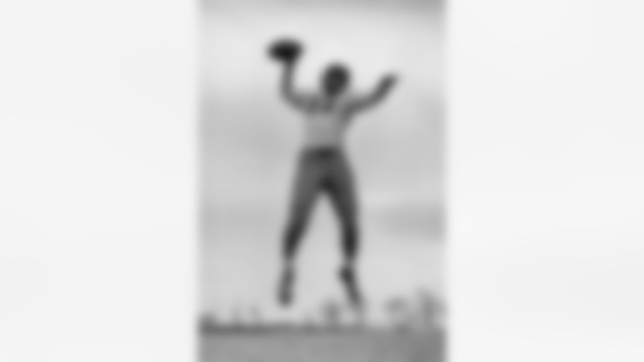 RB Doak Walker - New York Bulldogs (1949)