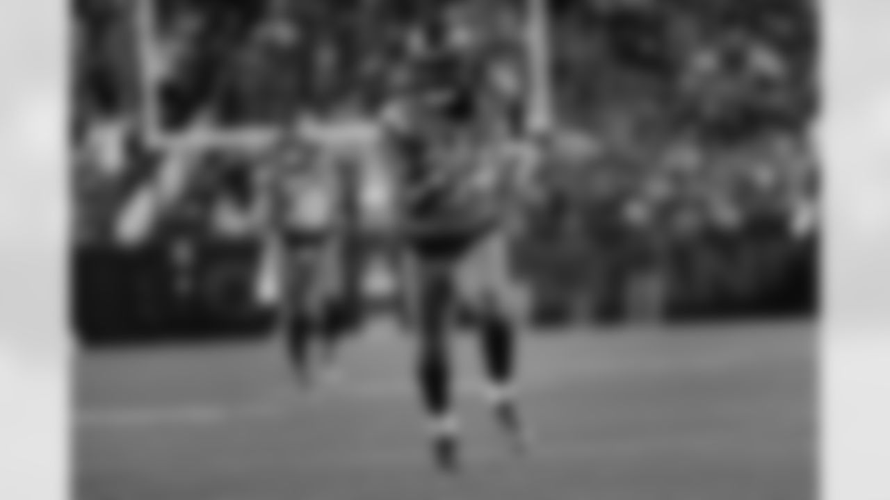WR Lil'Jordan Humphrey - Free Agent Signing (May 12)