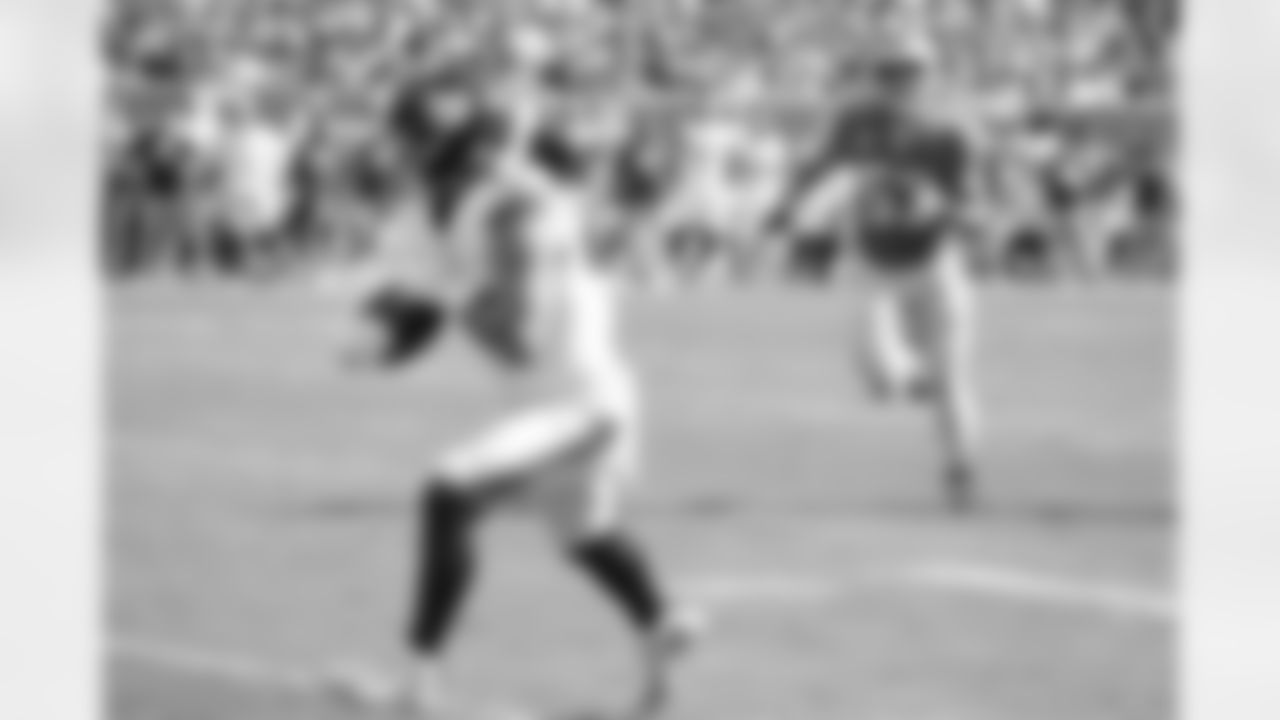 RB Cam Skattebo (44)
