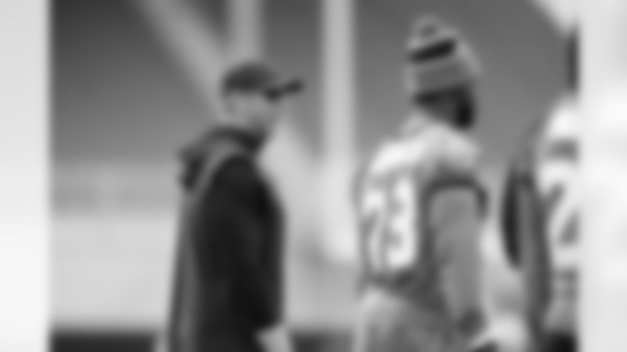 Jacksonville, Fla. — Jaguars head coach Liam Coen during practice at the Miller Electric Center on November 26, 2025.