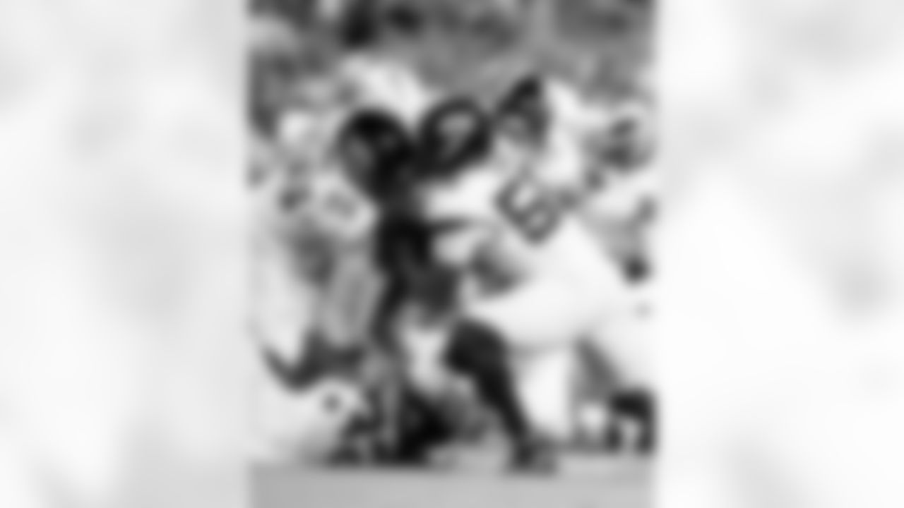 Jacksonville Jaguars vs Miami Dolphins
DE Myles Cole (59) and DL Ethan Downs (96)