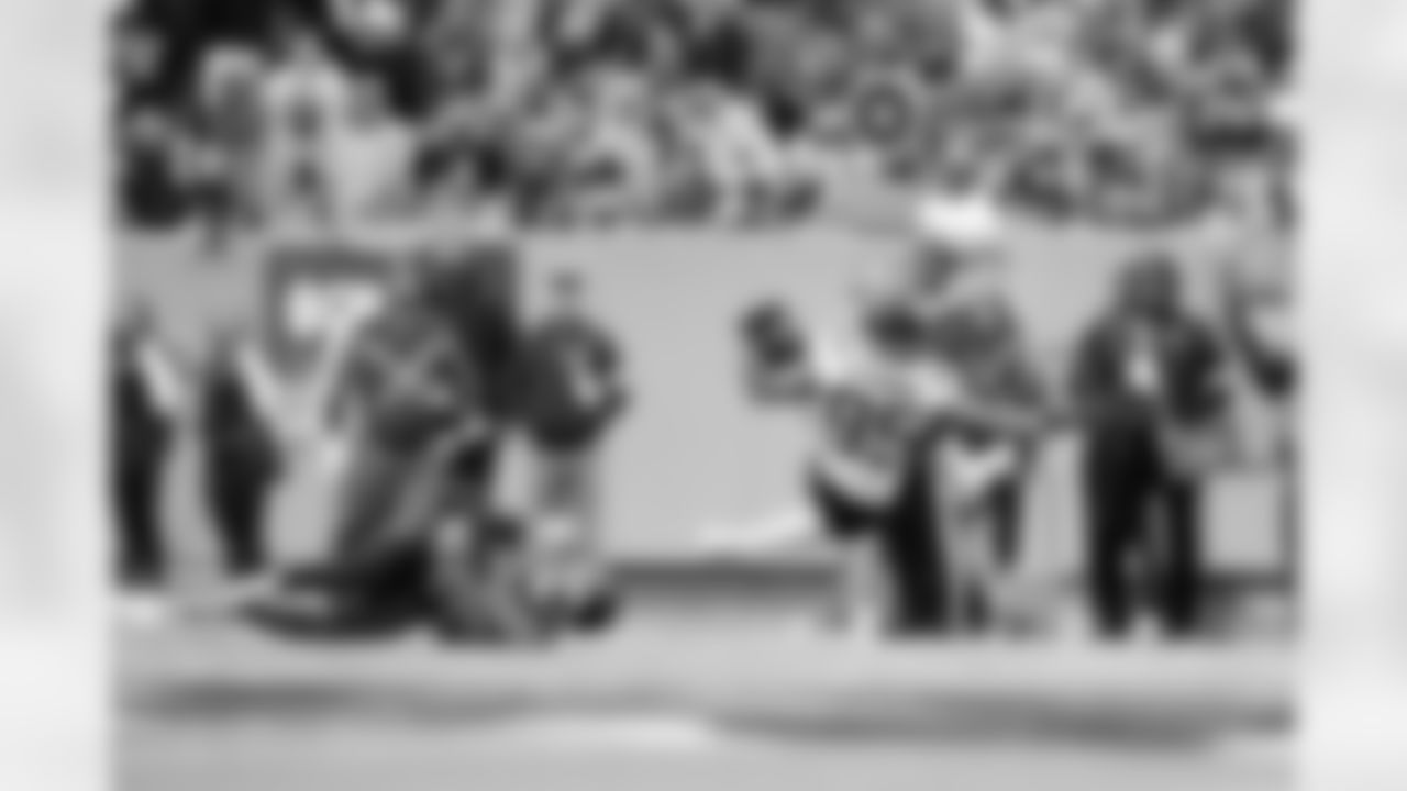 Jacksonville Jaguars vs. Tennessee Titans

TE Brenton Strange (85)