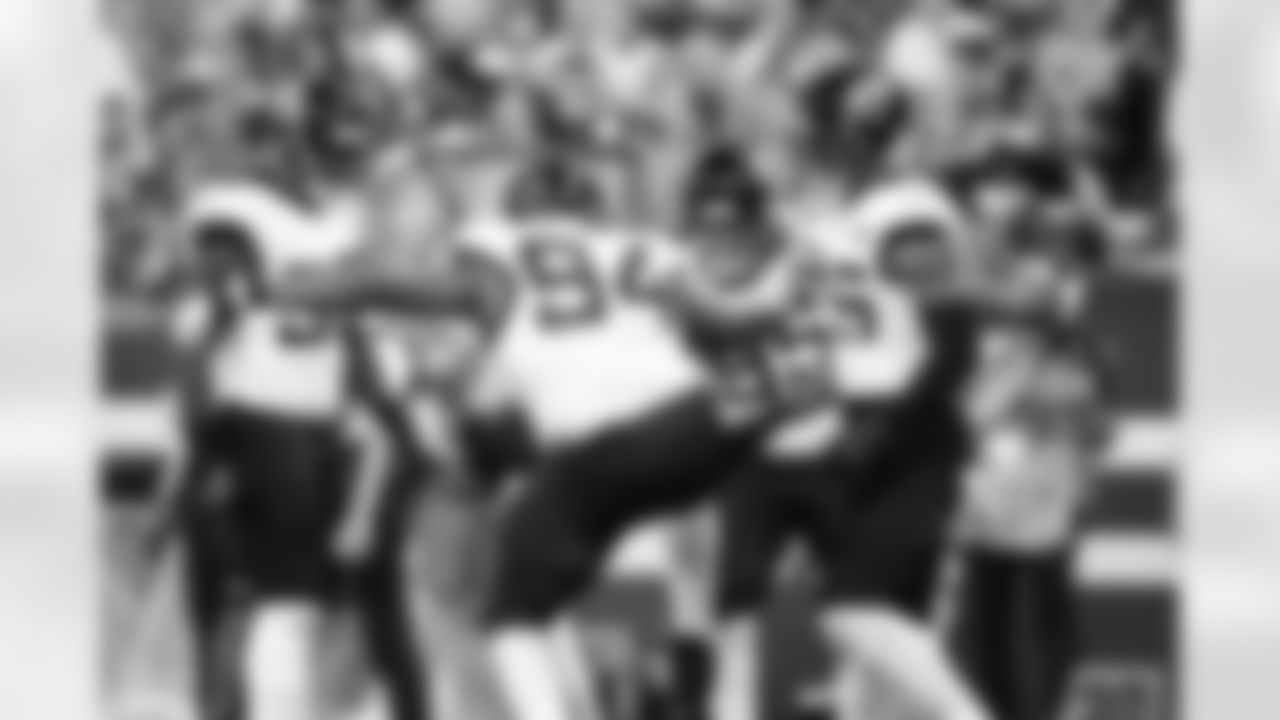 Jacksonville Jaguars vs. Indianapolis Colts
DL Folorunso Fatukasi (94)