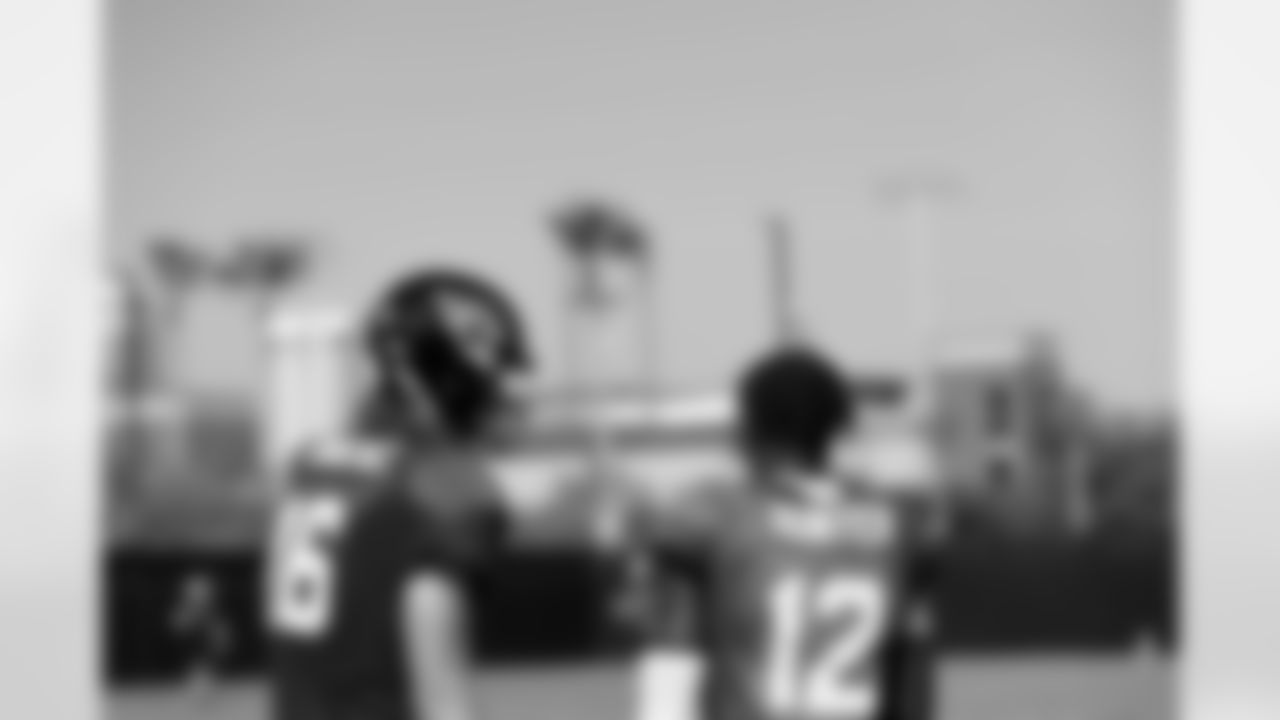 Jacksonville, Fla. — Jaguars quarterback Trevor Lawrence (16) and wide receiver/defensive back Travis Hunter (12) during training camp at the Miller Electric Center on July 29, 2025.