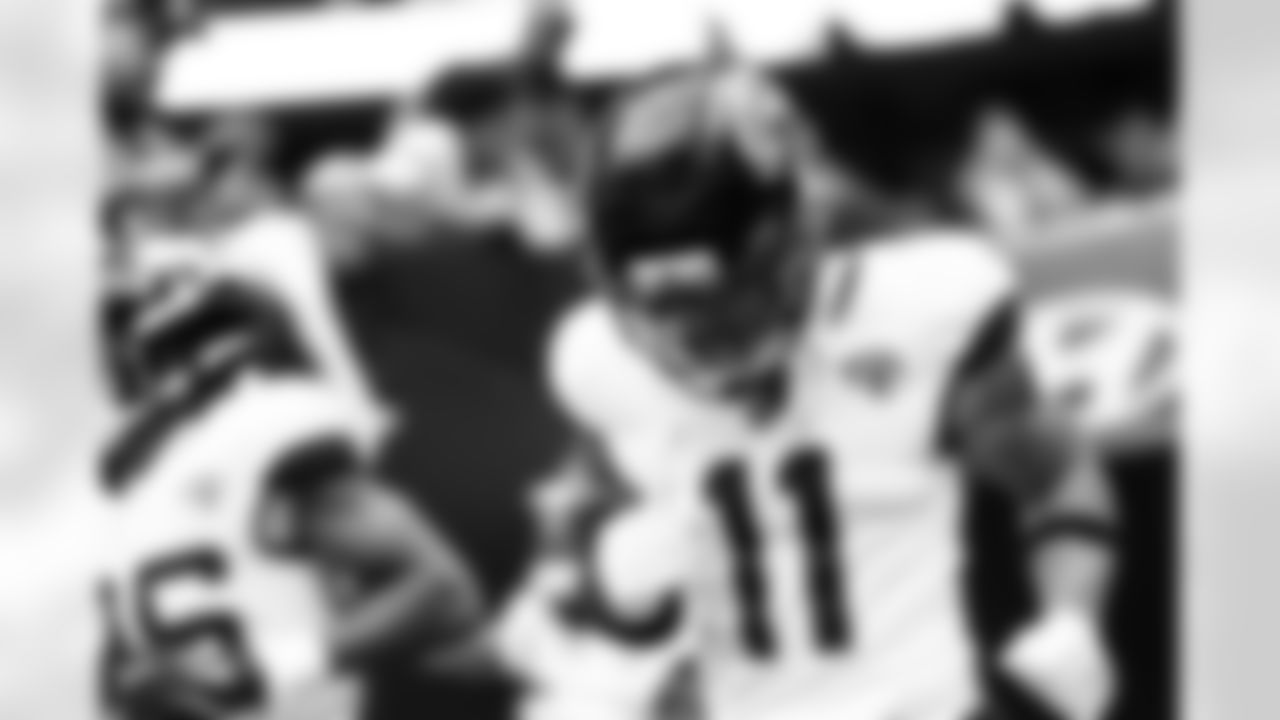 Jacksonville Jaguars vs Houston Texans

WR Parker Washington (11)