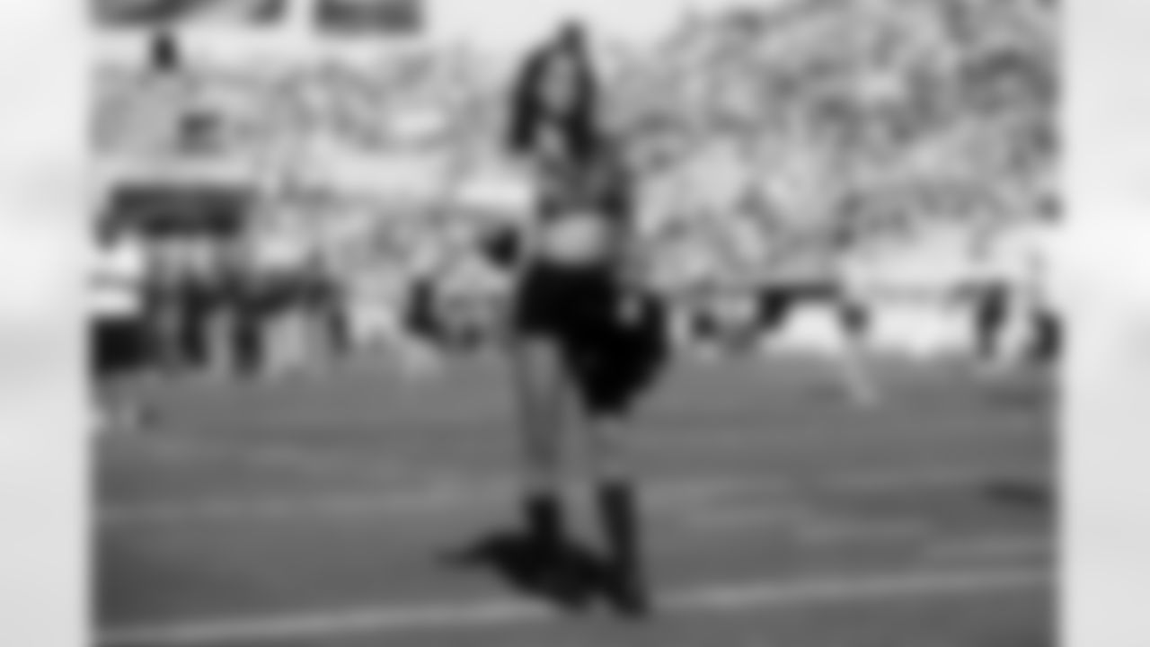 Jacksonville Jaguars vs Los Angeles Chargers