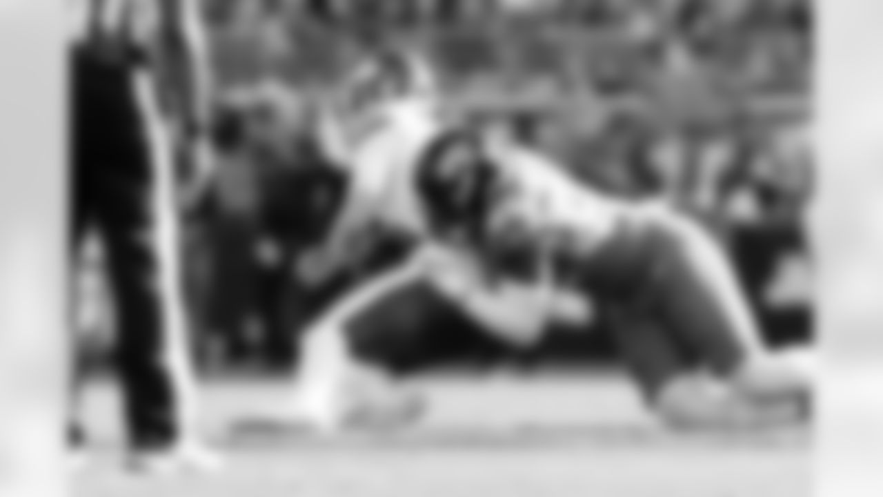 Jacksonville Jaguars vs New York Jets

DL B.J. Green II (95)