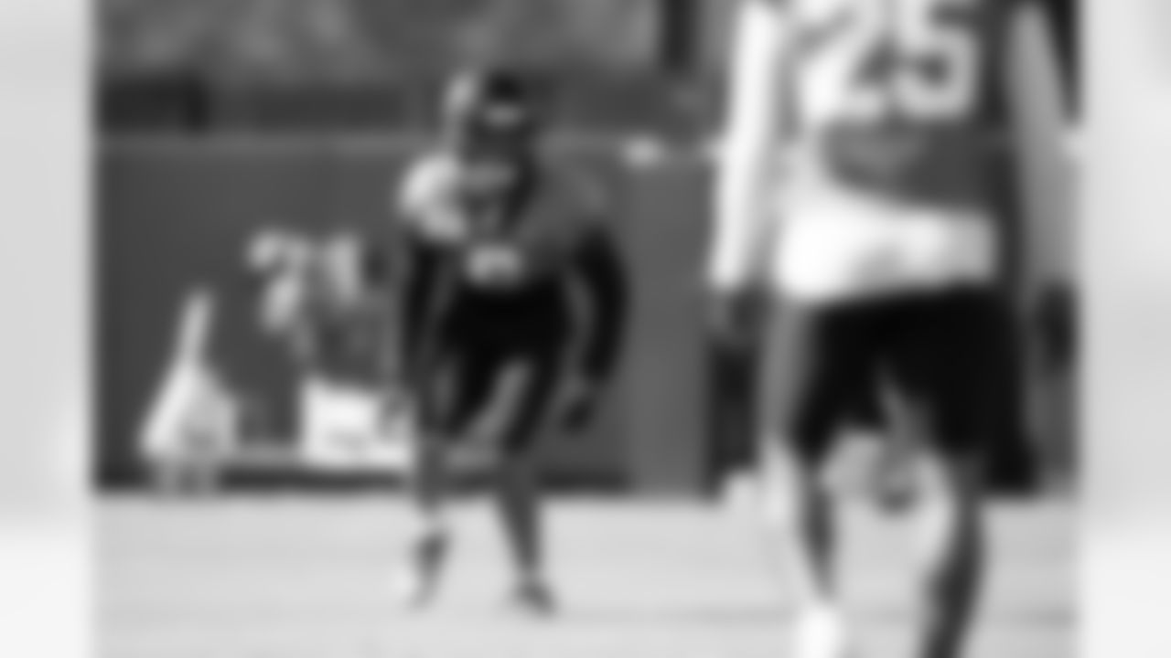 Jacksonville, Fla. — Jaguars cornerback Greg Newsome II (6) during practice at the Miller Electric Center on November 20, 2025.