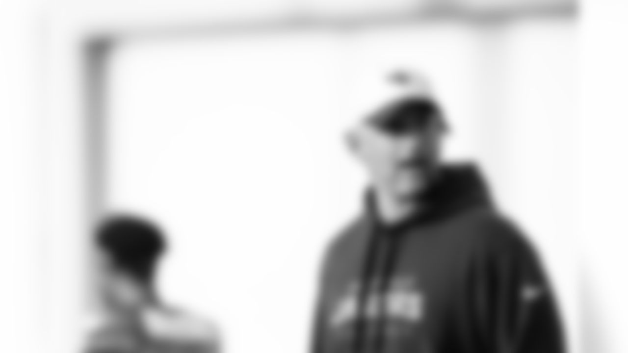 Jacksonville, Fla. — Jaguars defensive coordinator Anthony Campanile during practice at the Miller Electric Center on December 25, 2025.