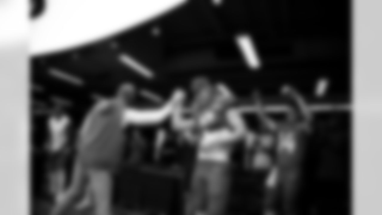 Jacksonville Jaguars vs New York Jets
HC Liam Coen and QB Trevor Lawrence (16)