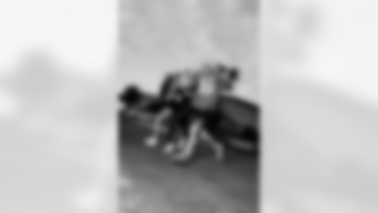 Jacksonville, Fla. — Jacksonville Jaguars Playoff Prowl at Neptune Run Crew in Neptune Beach on January 9, 2026