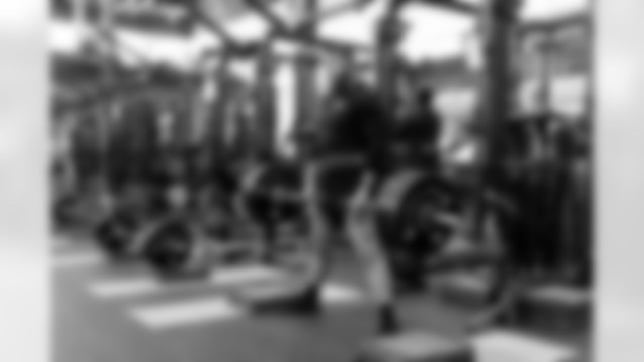 Jacksonville, Fla. — Jaguars offensive lineman Tyler Shatley during voluntary offseason workouts at the Miller Electric Center on April 24, 2024.