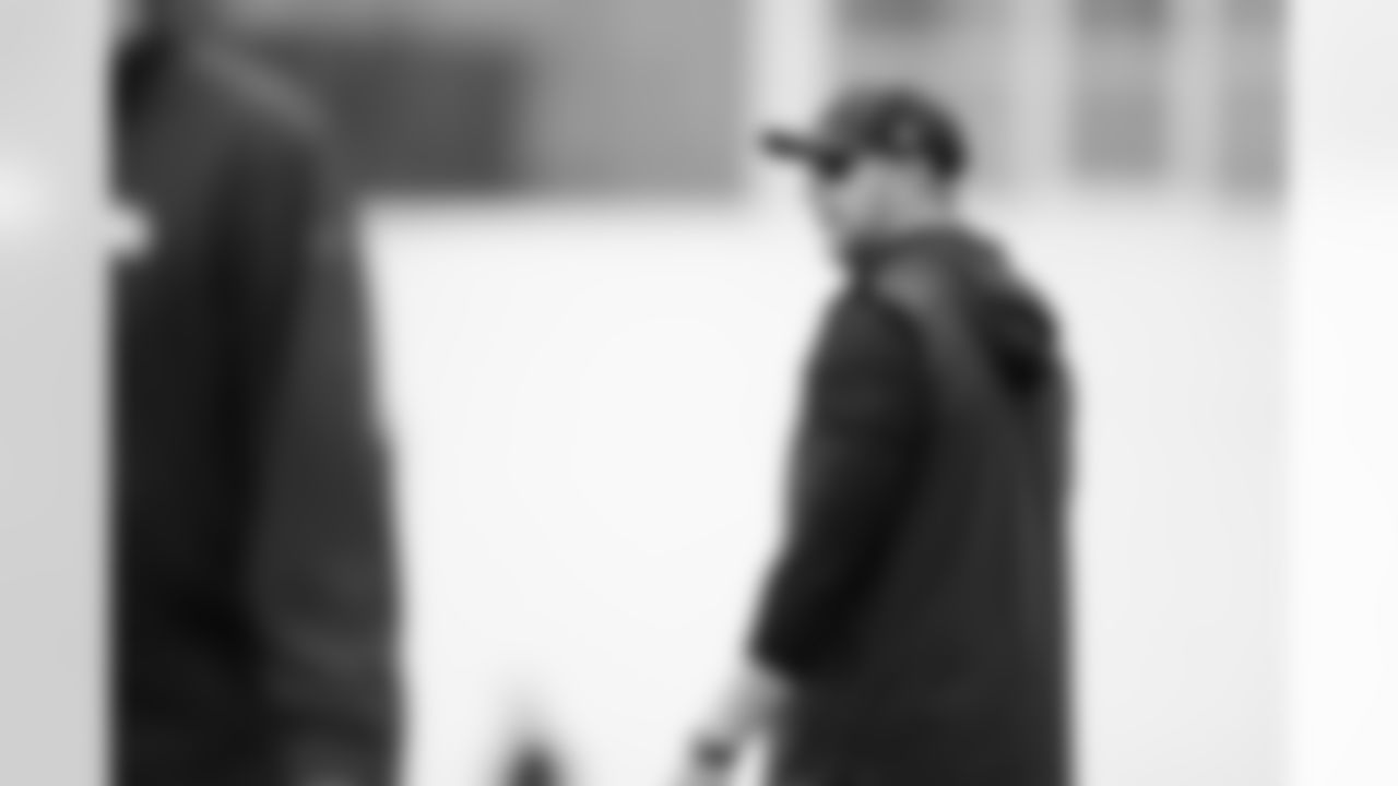 Jacksonville, Fla. — Jaguars head coach Liam Coen during practice at the Miller Electric Center on October 9, 2025.