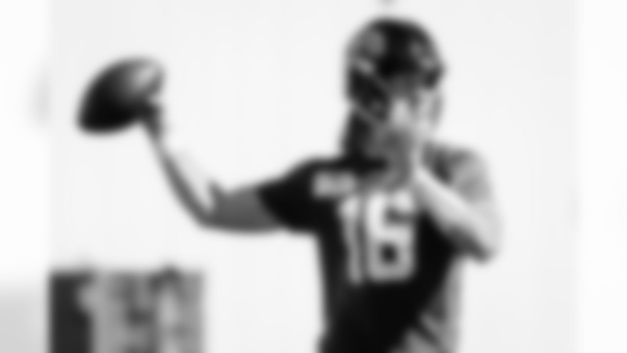 Jacksonville, Fla. — Jaguars quarterback Trevor Lawrence (16) during practice at the Miller Electric Center on November 12, 2025.