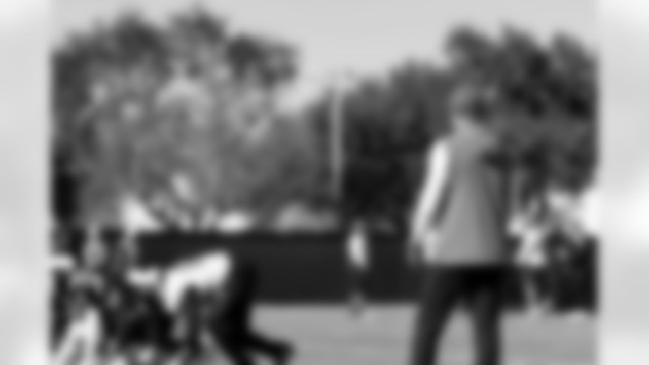 Jacksonville, Fla. — Jaguars head coach Liam Coen during practice at the Miller Electric Center on December 11, 2025.