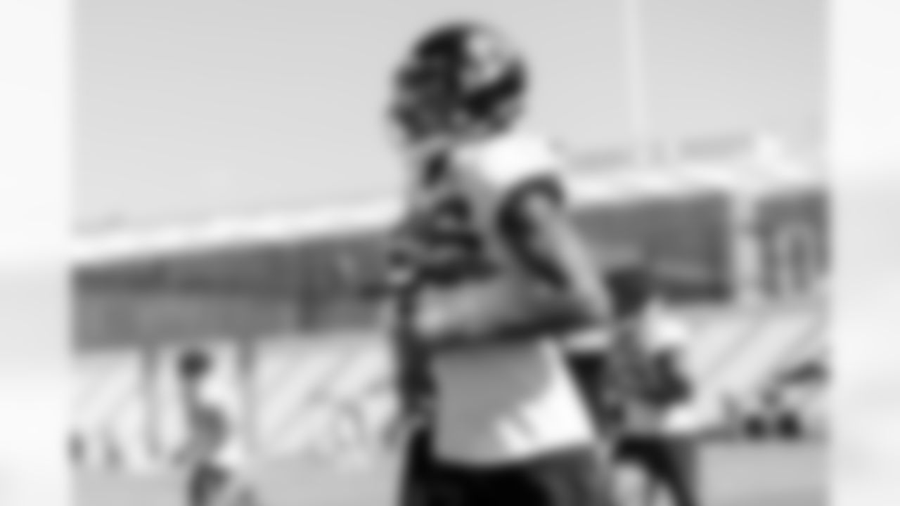 S Antonio Johnson (26)