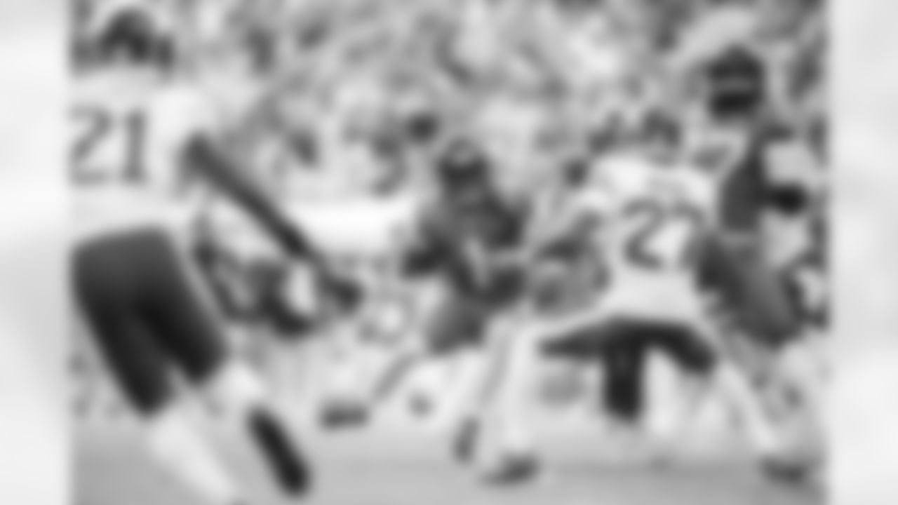 Jacksonville Jaguars vs New York Jets
RB Travis Etienne Jr. (1)