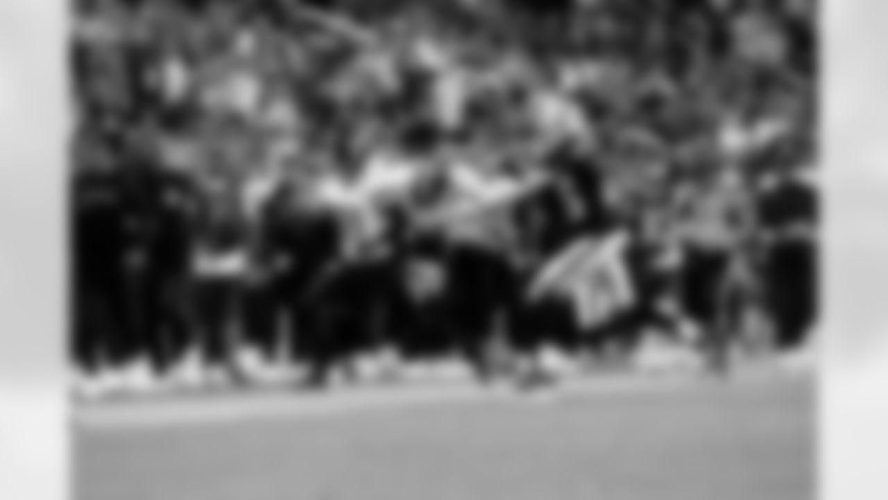 Jacksonville Jaguars vs Las Vegas Raiders

WR Austin Trammell (81)