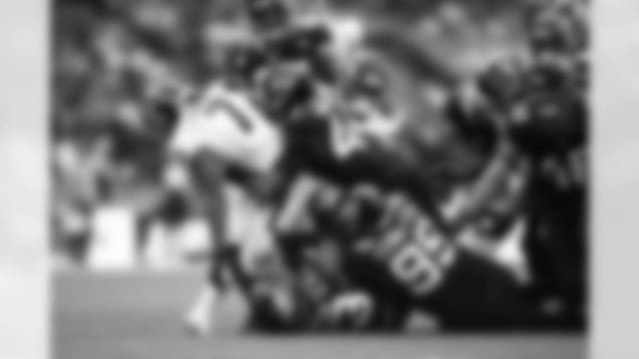 Jacksonville Jaguars vs. Atlanta Falcons
OLB Travon Walker (44)