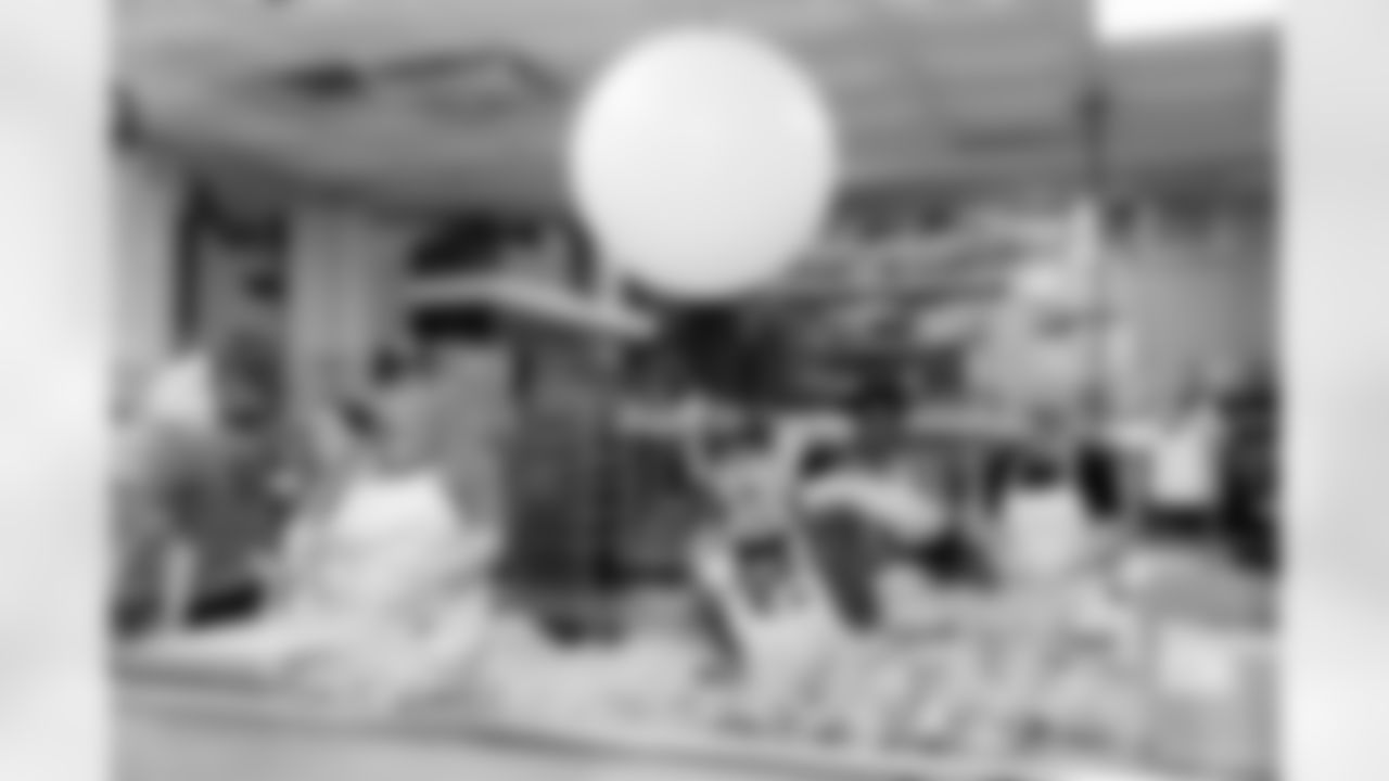 Jacksonville, Fla. — Jacksonville Jaguars Playoff Prowl at Cinotti's Bakery Sandwich Shop in Jacksonville Beach January 9, 2026