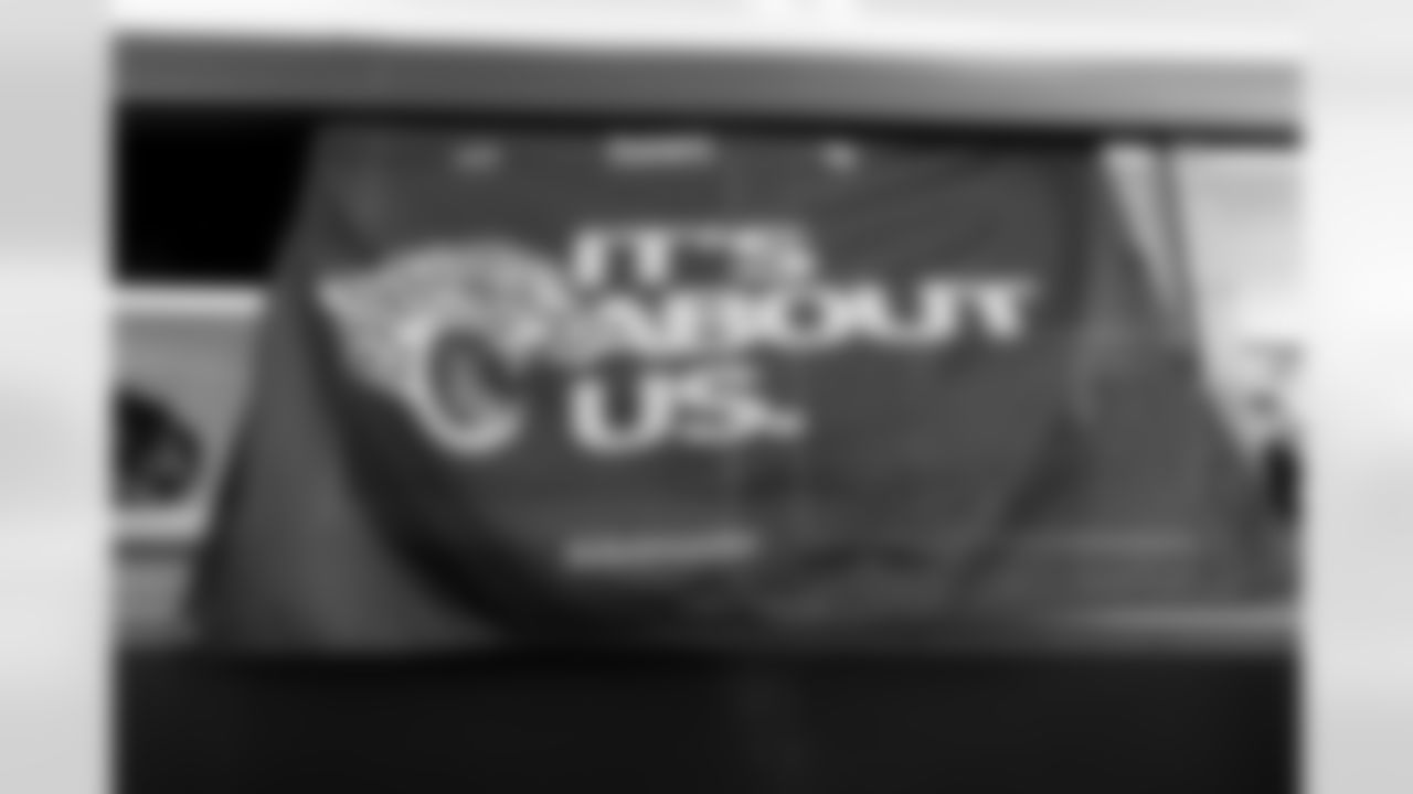 Jacksonville, Fla. — Jacksonville Jaguars Playoff Prowl at JAMS After School Program in Jacksonville on January 9, 2026