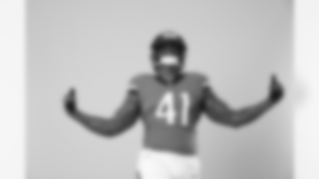 OLB Josh Hines-Allen