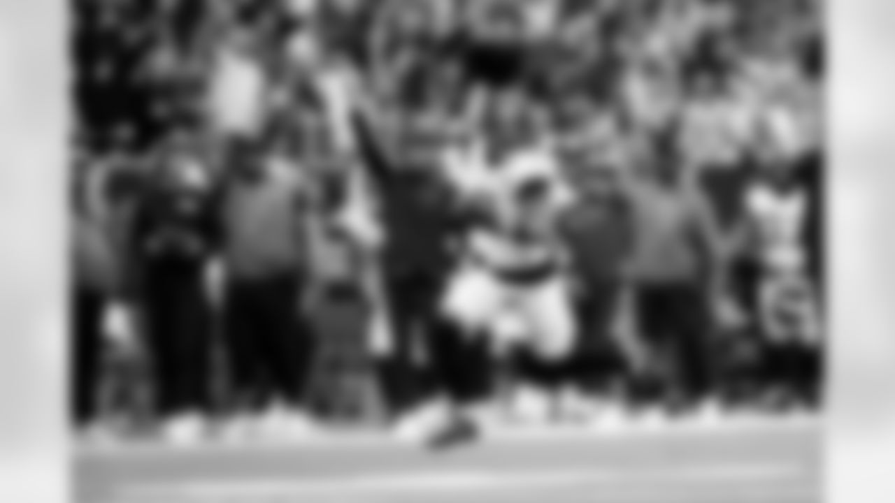 Jacksonville Jaguars vs Houston Texans

WR Parker Washington (11)