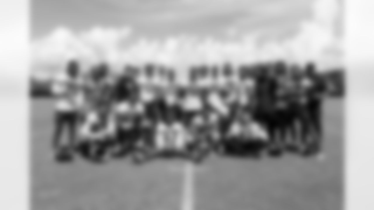 Jacksonville, Fla. — Jaguars players and coaches after mandatory minicamp at the Miller Electric Center on June 12, 2025.