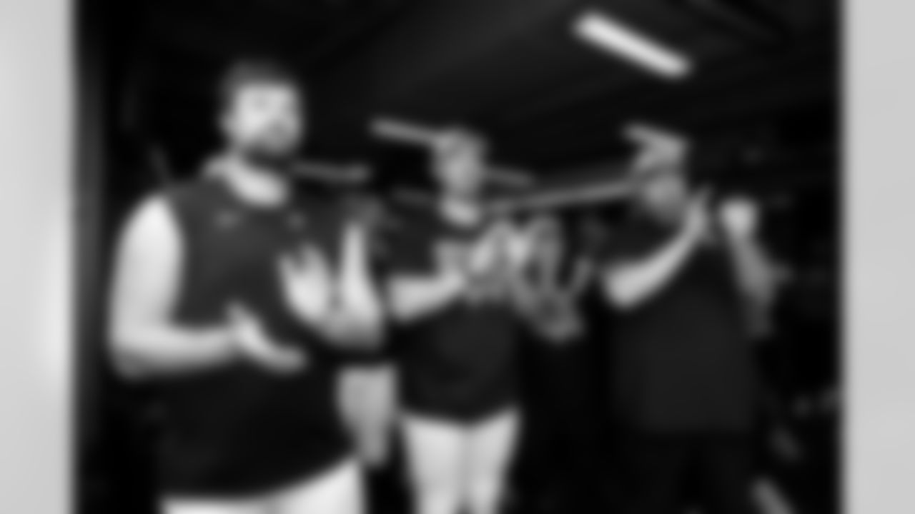 Jacksonville Jaguars vs Tennessee Titans

OL Ezra Cleveland and OL Walker Little