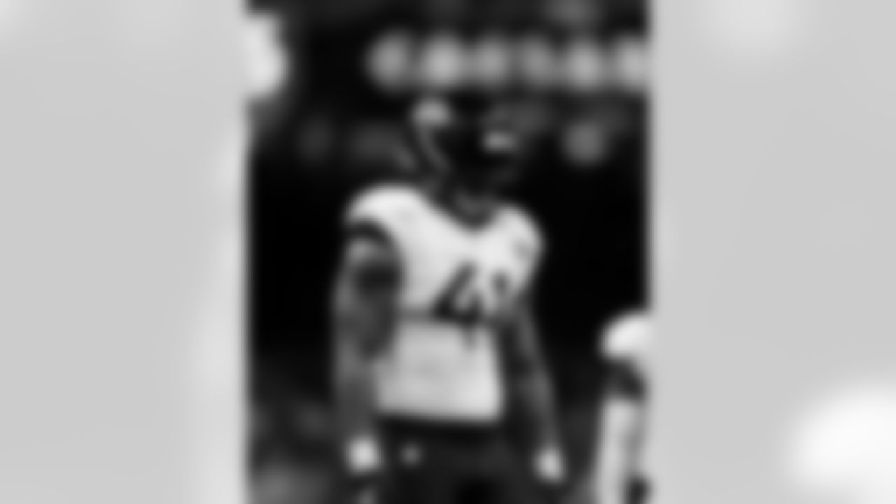 Jacksonville Jaguars vs. New Orleans Saints
OLB Josh Allen (41)