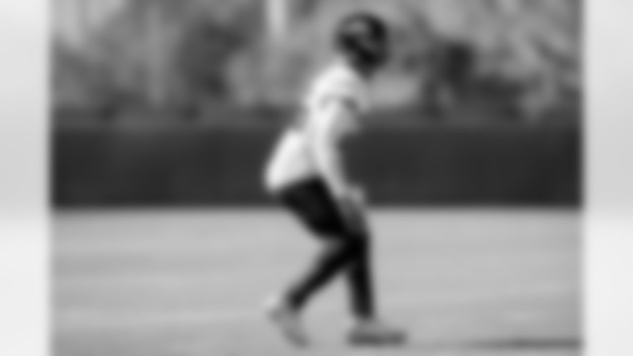 Jacksonville, Fla. — Jaguars safety Rayuan Lane III (25) during practice at the Miller Electric Center on January 1, 2026.