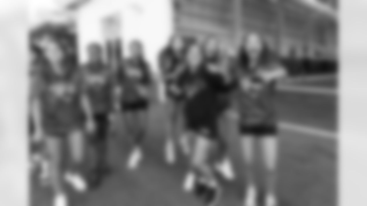 Jacksonville, Fla. — Jaguars Elite Girls Flag athletes attend training camp at the Miller Electric Center on July 27, 2025.