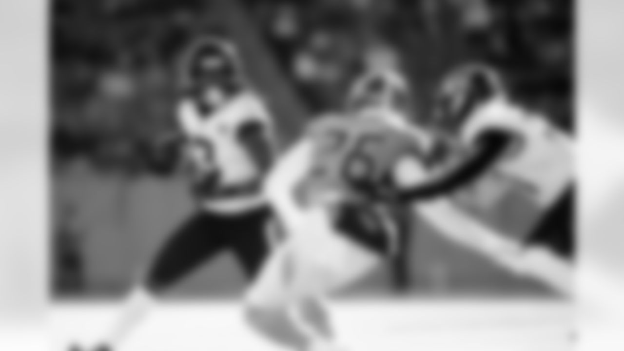 Jacksonville Jaguars vs Tennessee Titans

WR Jakobi Meyers (3)