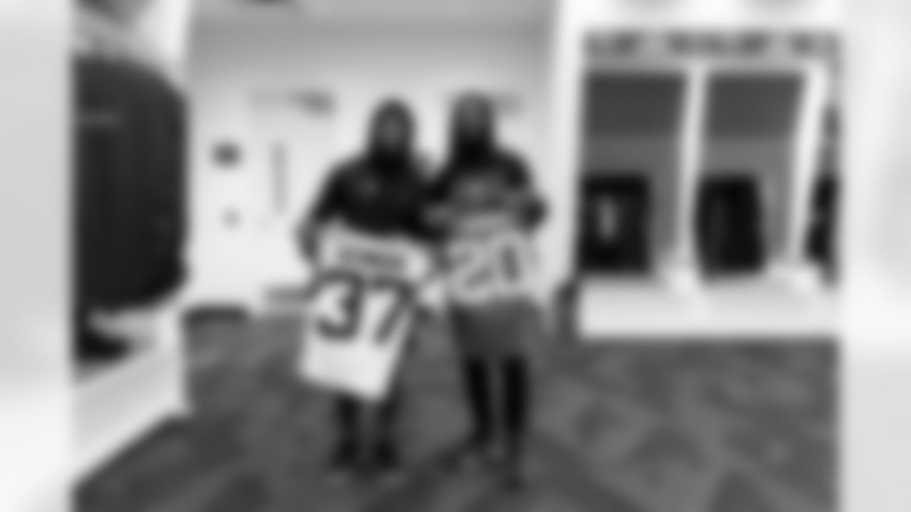 S Daniel Thomas and CB Tre Herndon