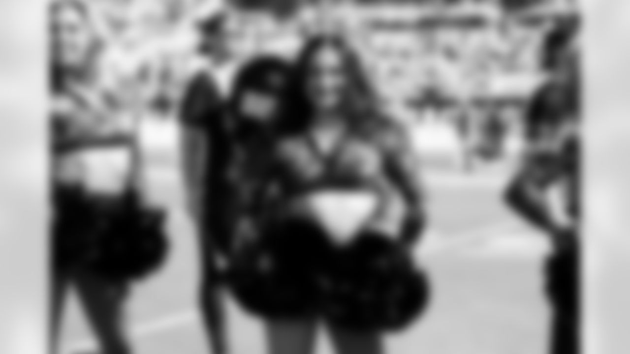 Jacksonville Jaguars vs Los Angeles Chargers