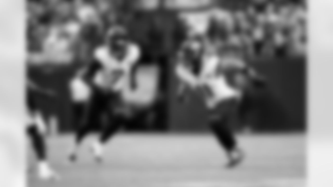 Jacksonville Jaguars vs Las Vegas Raiders

WR Brian Thomas Jr. (7) and WR Parker Washington (11)