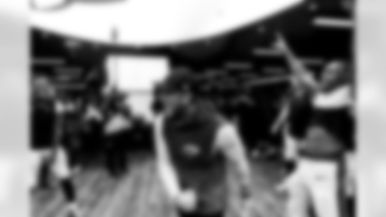 Jacksonville Jaguars vs Indianapolis Colts

HC Liam Coen